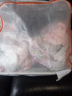 Vendo Una Bolsa Ropita De Bebe De 3 A 6 Meses $30 Por Todo