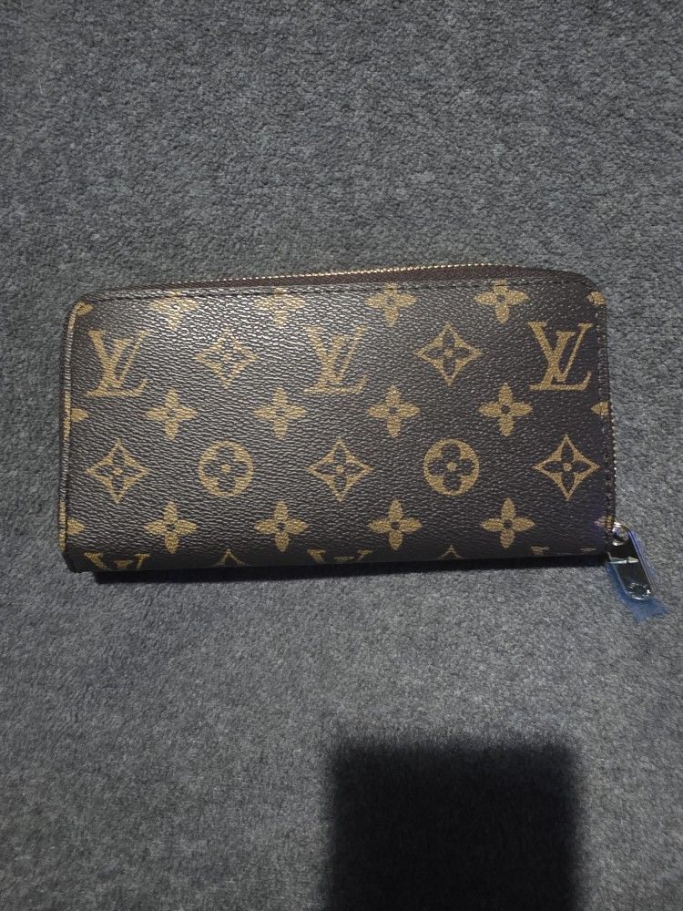 Louis Vuitton ZIPPY WALLET 