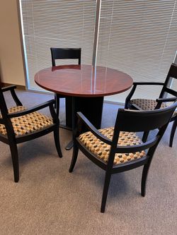 Small round conference table & 4 chairs