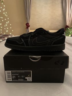 Travis Scott Black Phantoms Size 2.5Y/4W