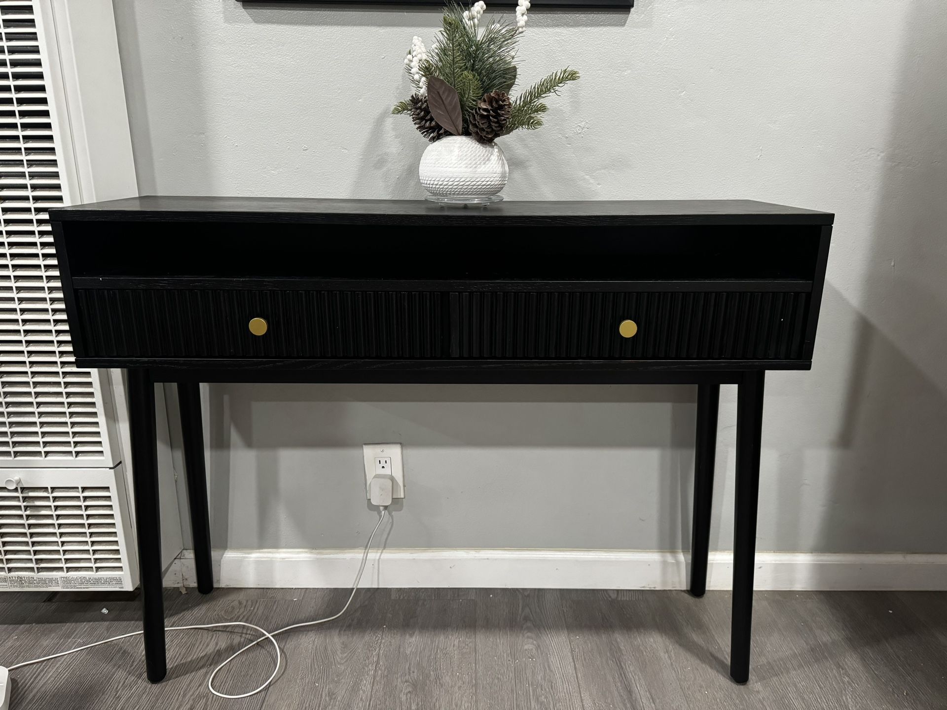 Fluted Console Table