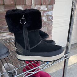 Women Size 7 KOOLABURRA By Ugg Boots New 