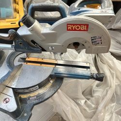 Ryobe Table Saw