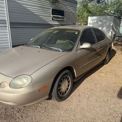 1998 Ford Taurus