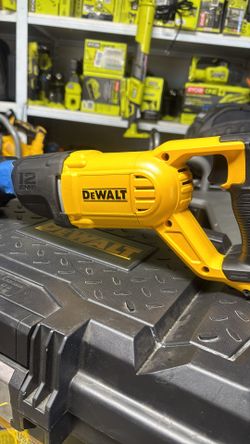 DEWALT
12 Amp Corded Variable Speed Reciprocating Saw