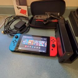 Nintendo Switch 