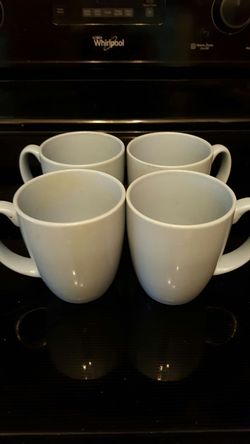 Set of 4 Powder Blue Correll Coffee Mugs
