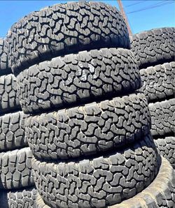 265/60/18 bfgoodrich 📍📍 Vendo un set de llantas con 80% de vida las 4 📍🌟