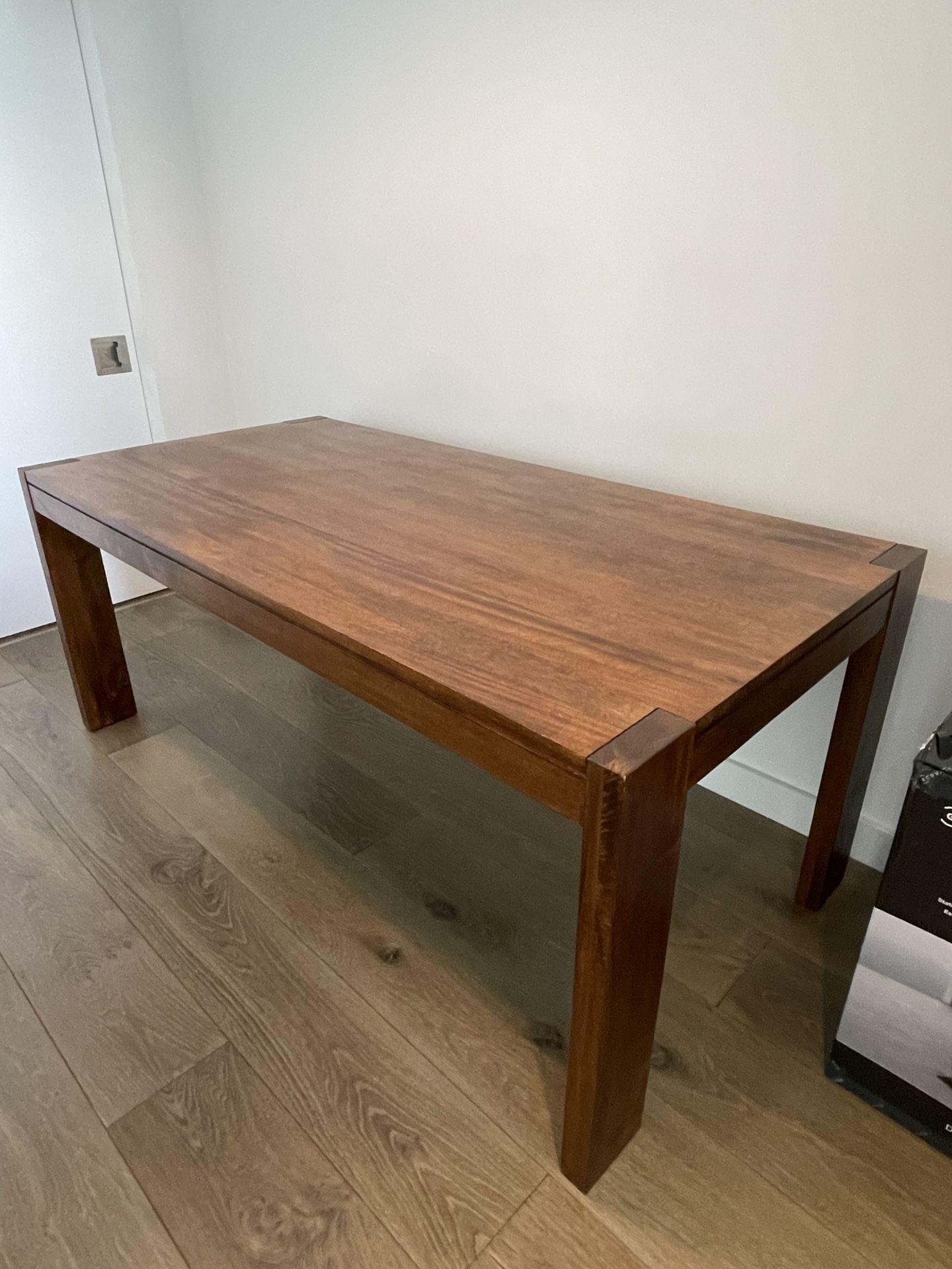 West Elm Boerum Dining Table Solid Mango Wood 72”