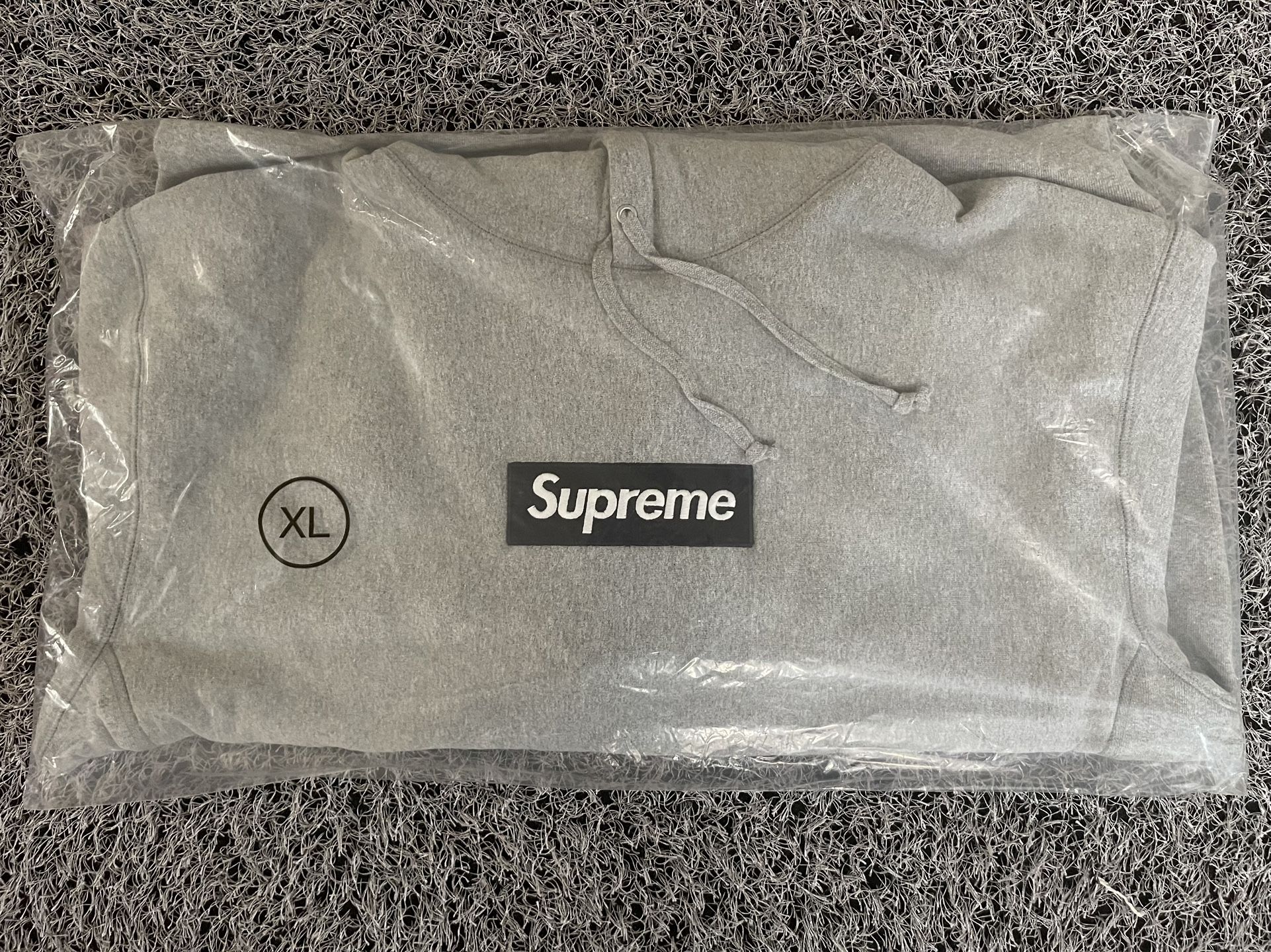 Supreme Box Logo Hoodie