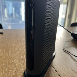 Motorola MB7621 Cable Modem