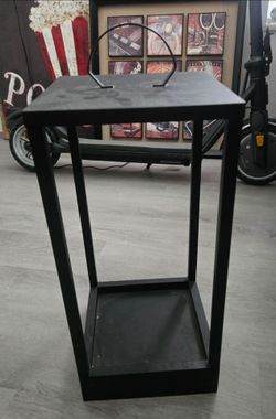 Metal Candle Holder