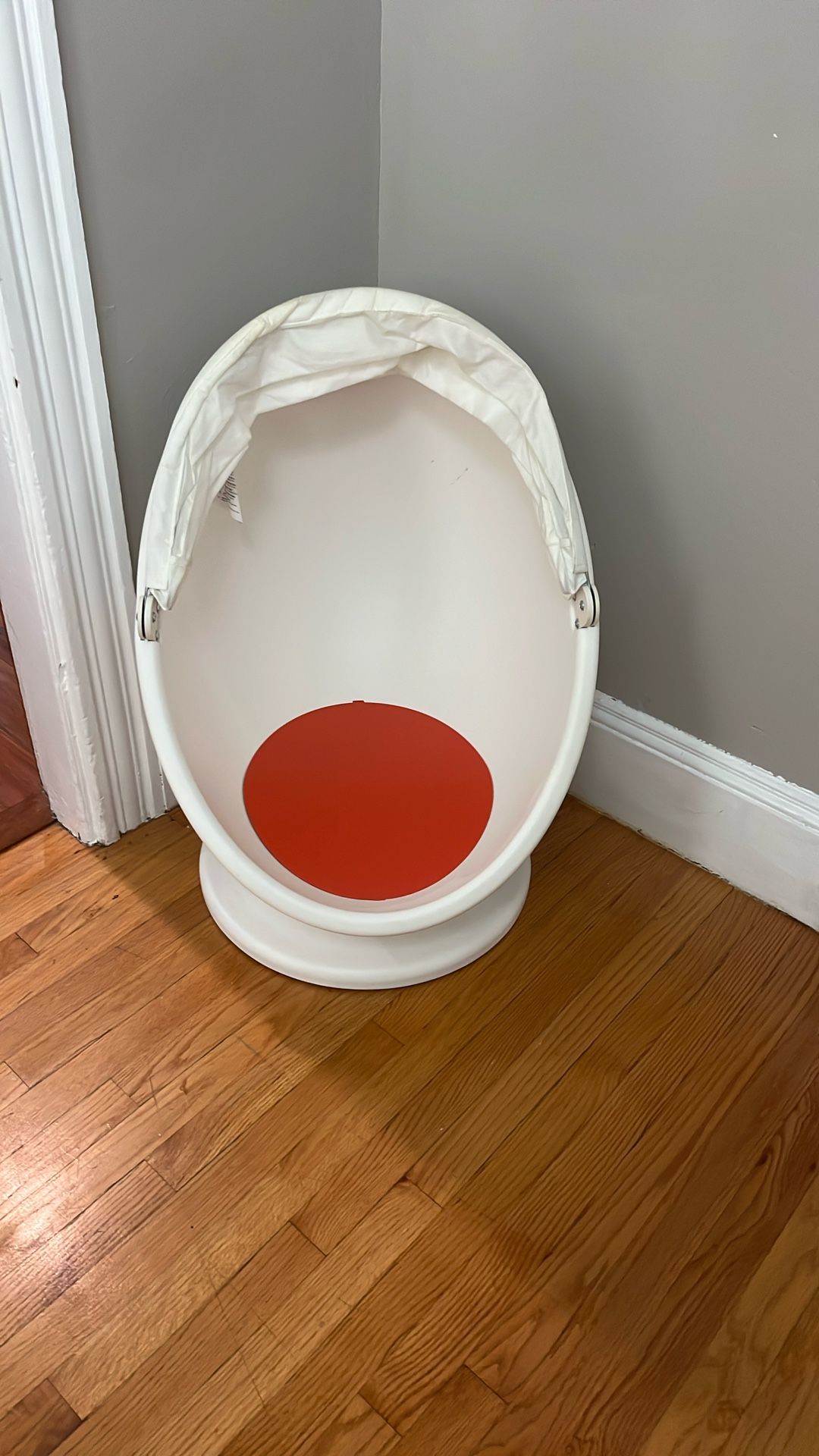 Fun, Clean, Working Child’s Egg Chair