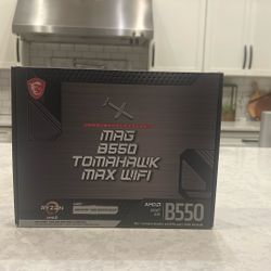 MSI - B550 TOMAHAWK MAX WIFI (Socket AM4) AMD B550 ATX DDR4 Wi-Fi 6E Motherboard - Black