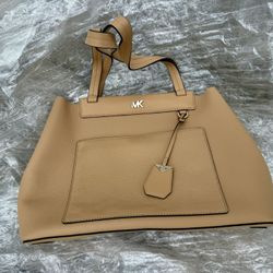 Michael Kors Leather Handbag