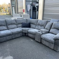 Sectional Couch 