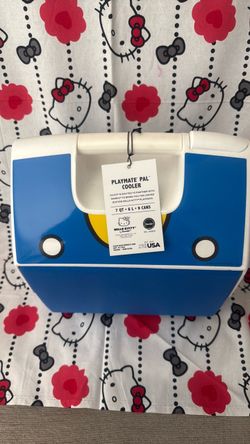 Igloo Hello Kitty Playmate Pal Cooler 7QT