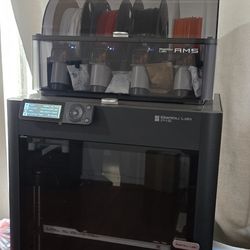 BambuLab P1S Combo with AMS 3D printer, only 48 hours print time used