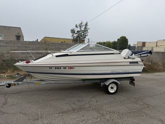 Bayliner Capri