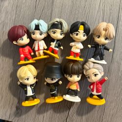 McDonald’s TinyTAN BTS happy Meal Toys Lot of 9