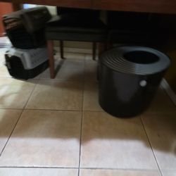 Litter Box And Kennels For Sale
