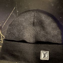 Lv beanie