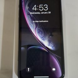 iPhone XR 64GB Unlocked Excellent Condition T-Mobile ATT MetroPCS Verizon