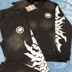 Lost Shadows Sweatsuit. S,m,l,xl