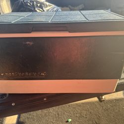 VINTAGE COLEMAN COOLER 