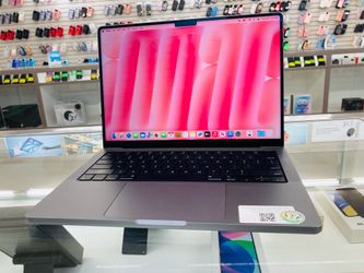 MacBook Pro M1 Pro 16gb ram 1tb ssd