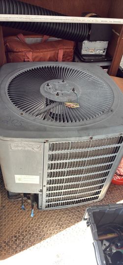 Goodman “Straight Cool” Condenser Unit 2.5ton