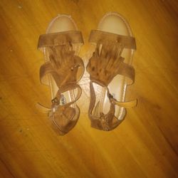 Makalu California Sandels