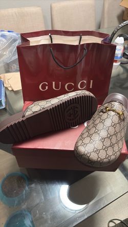 Gucci Clogs