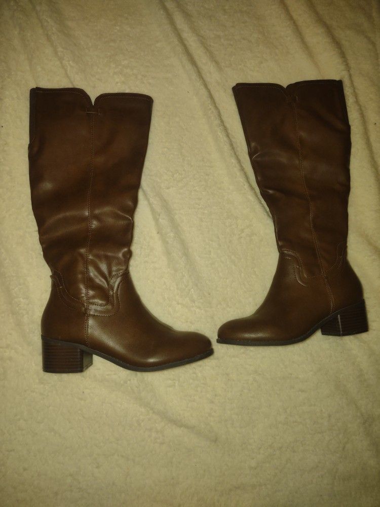 Daisy Brown Leather Boots Size 8
