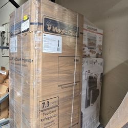 **Pallet Con Electrodomésticos de h@me dep@t* ** Pallet With Appliance From H@me dep@t **