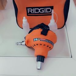 clavadora neumática de palma de tamaño completo de 3-1/2 pulgadas de la marca RIDGID,