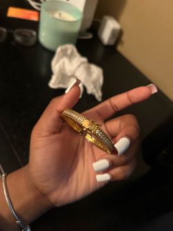 Gold diamond bracelet
