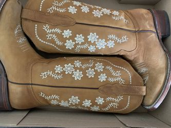 Quincy Boots Women