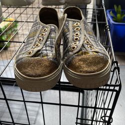 Chanel Sneaker Size 6 