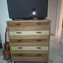 Colorfull Chests Drawer