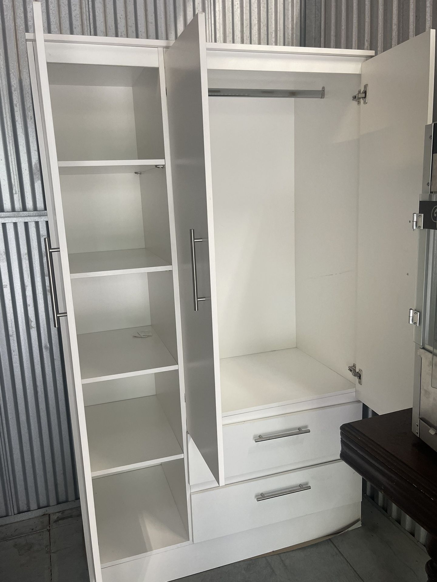 HAMANY 3Door Wardrobe with 2 Drawers, Freestanding Armoire Closet