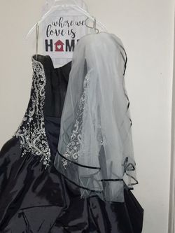 Wedding Dress And Accessories Thumbnail