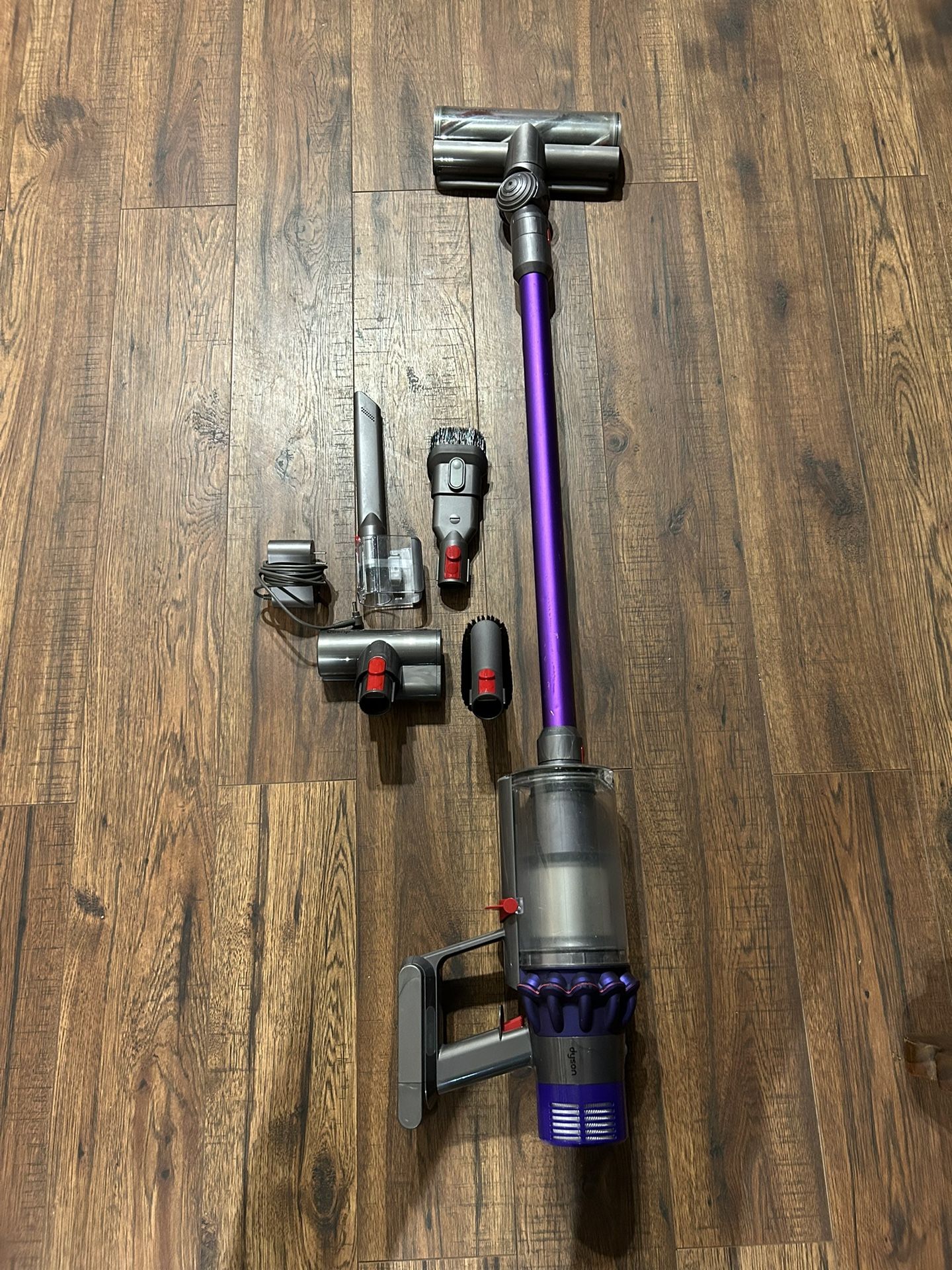 Dyson V10 Animal Cordless Vacuum Cleaner 