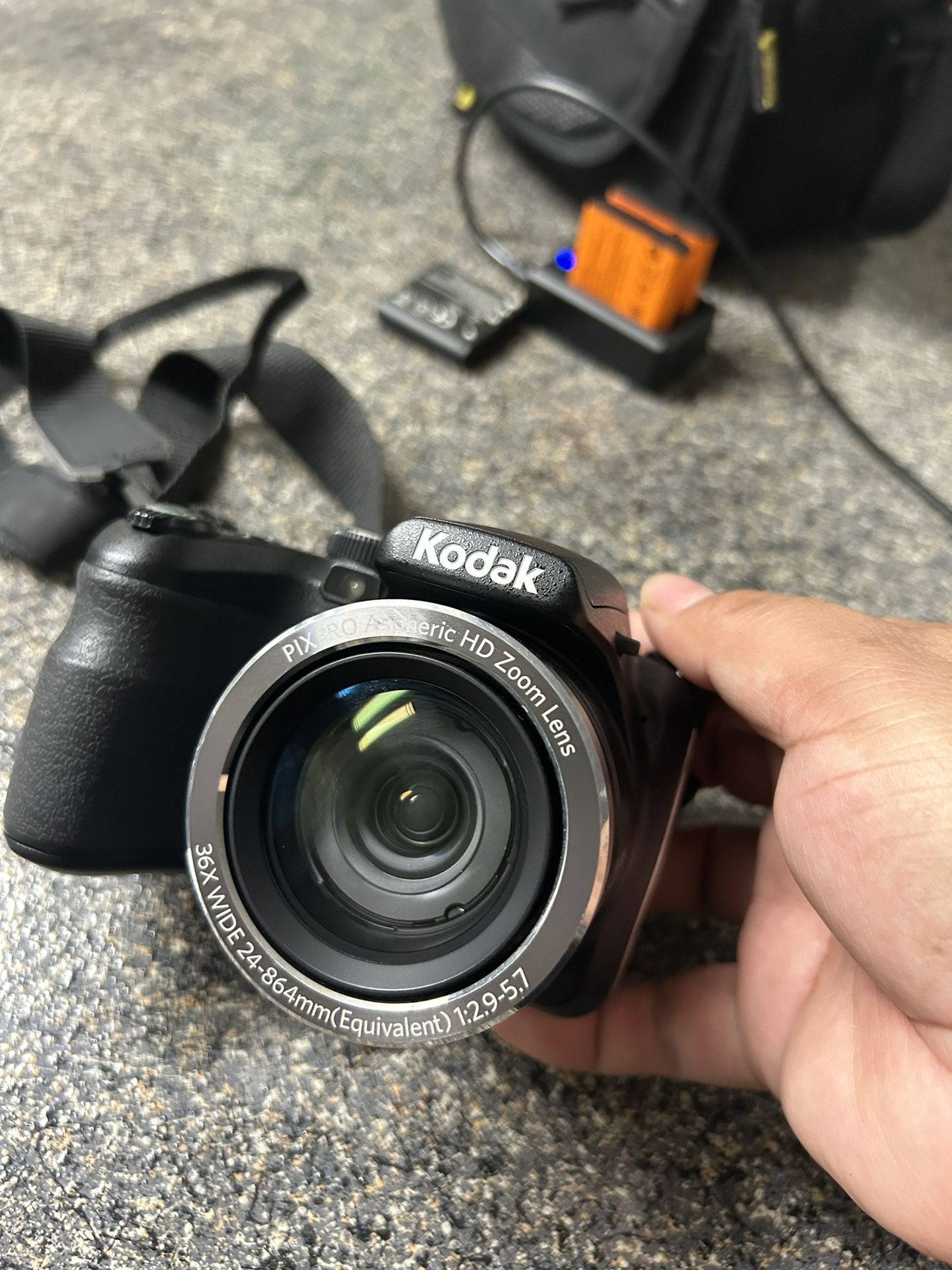 Kodak Pixpro Az326