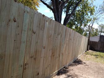 We Do Wood Fence Thumbnail