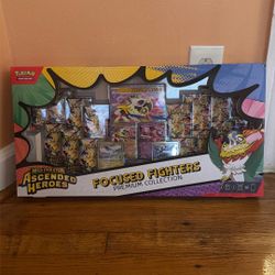 Pokémon Focused Fighters Premium Collection 