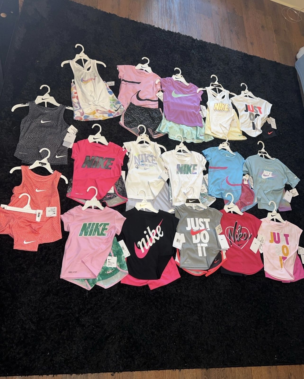 NWT Nike 4(4t) girls