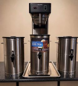 BUNN Tea Brewer & Dispensers with Handles Brew-through lid