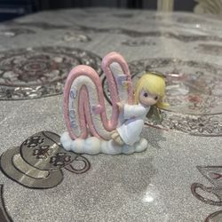 Enesco Precious Moments Alphabet Angel Letters On Cloud 2002