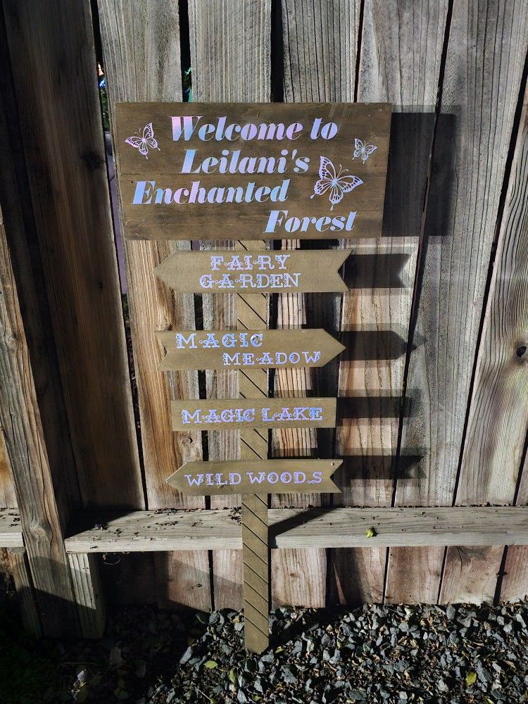 Enchanted forest Sign.